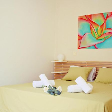 Cozy Apatment Just 10 Mins From The City Centre マラガ エクステリア 写真