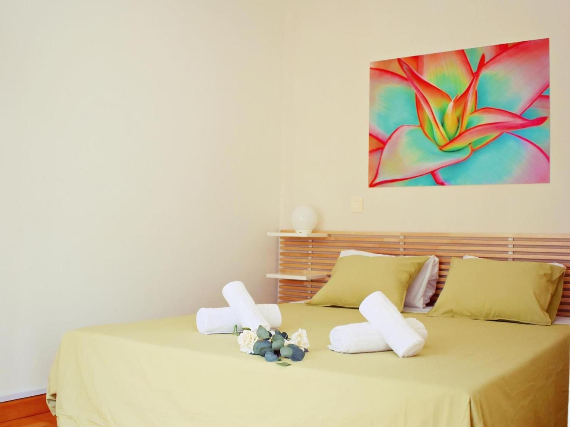 Cozy Apatment Just 10 Mins From The City Centre マラガ エクステリア 写真