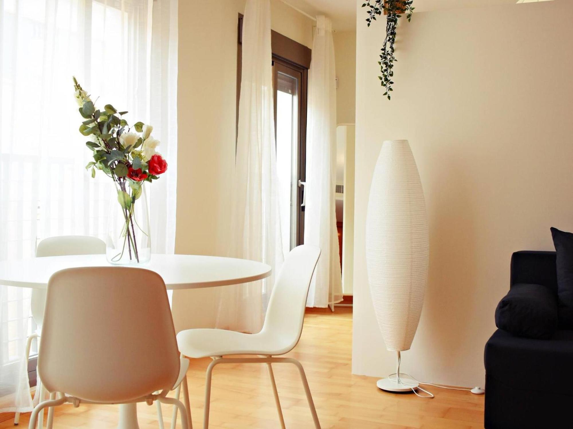 Cozy Apatment Just 10 Mins From The City Centre マラガ エクステリア 写真