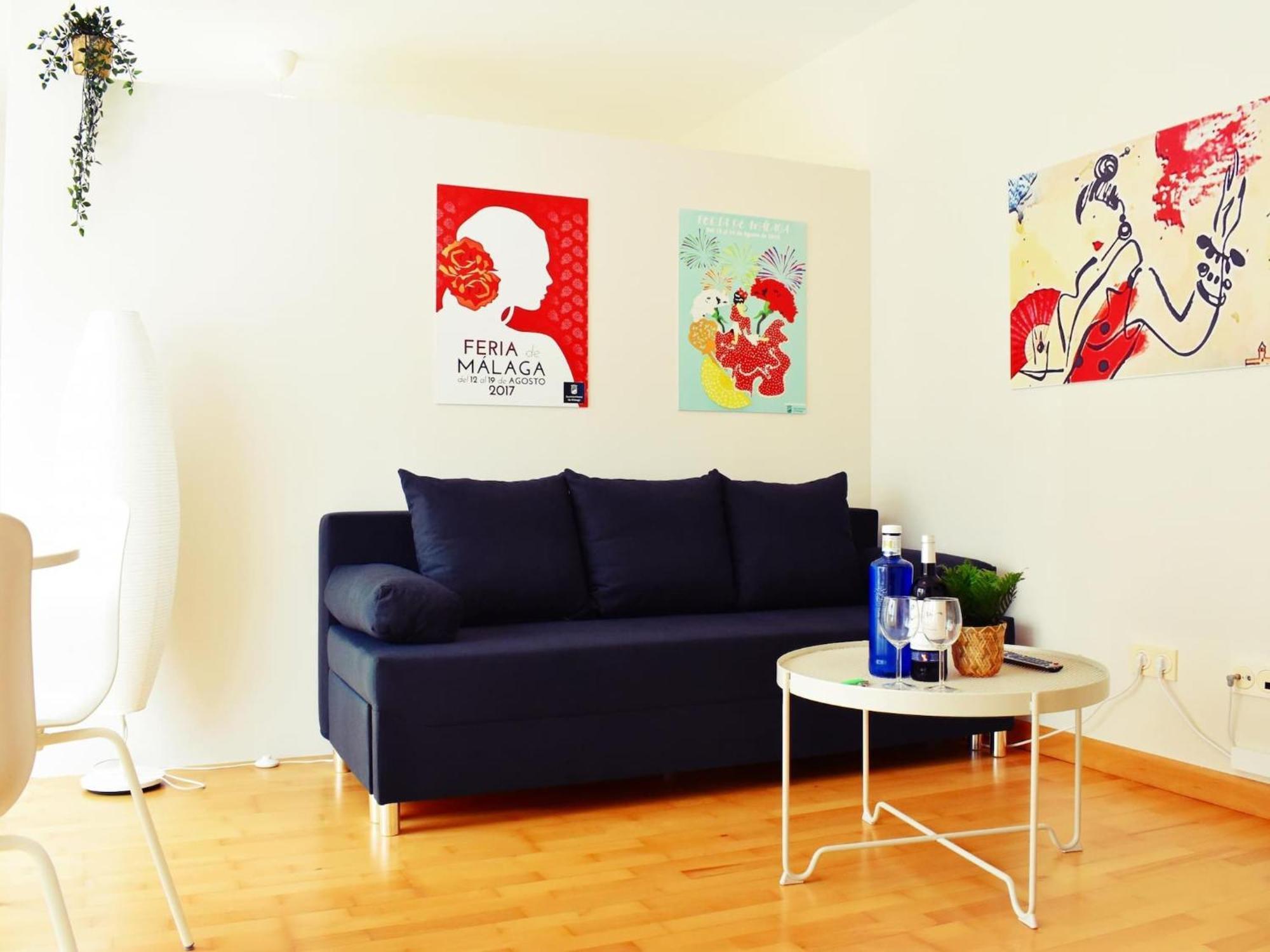 Cozy Apatment Just 10 Mins From The City Centre マラガ エクステリア 写真